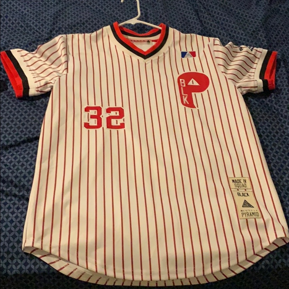 Black Pyramid Jersey